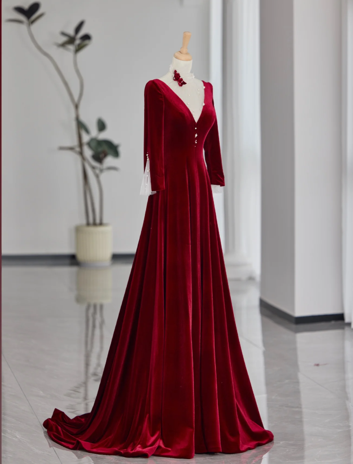 High end long sleeved V-neck A-line ball dress, party dress, banquet dress, evening dress