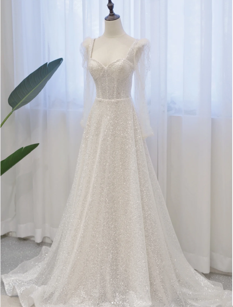 Luxurious Love Neck Bead Embroidered Long Sleeve A-Line Wedding Dress Wedding Dress