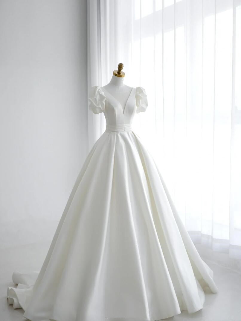 Cathedral Train Satin Sexy V-Neck Wedding Dress