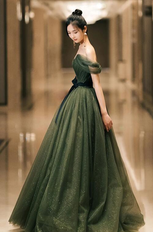 Beautiful Green Tulle Long Prom Dress, A-Line Off the Shoulder Graduation Dress