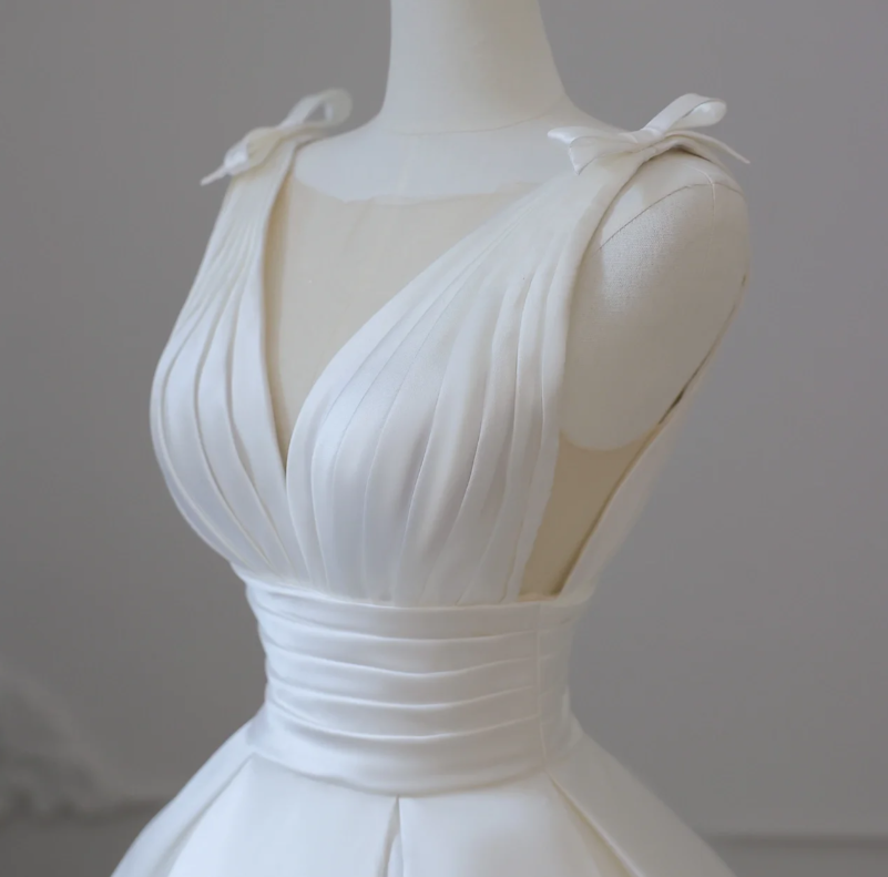 V Neck A Line Train Wedding Dress Pleated Bodice Sexy Pleated Waist Satin Wedding Dress