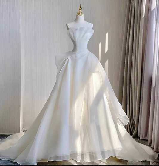 Satin wedding dress bride's new A-tailed one-shoulder high-end textured tube top wedding dress